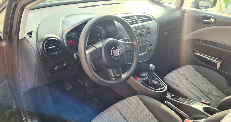 Seat Leon cena 8700 przebieg: 170714, rok produkcji 2006 z Krotoszyn małe 254
